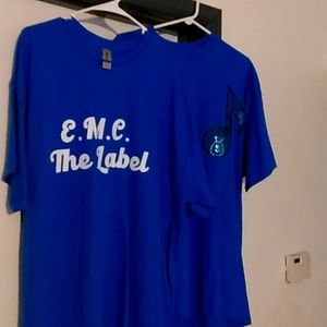 Eshatro.com for more custom wear